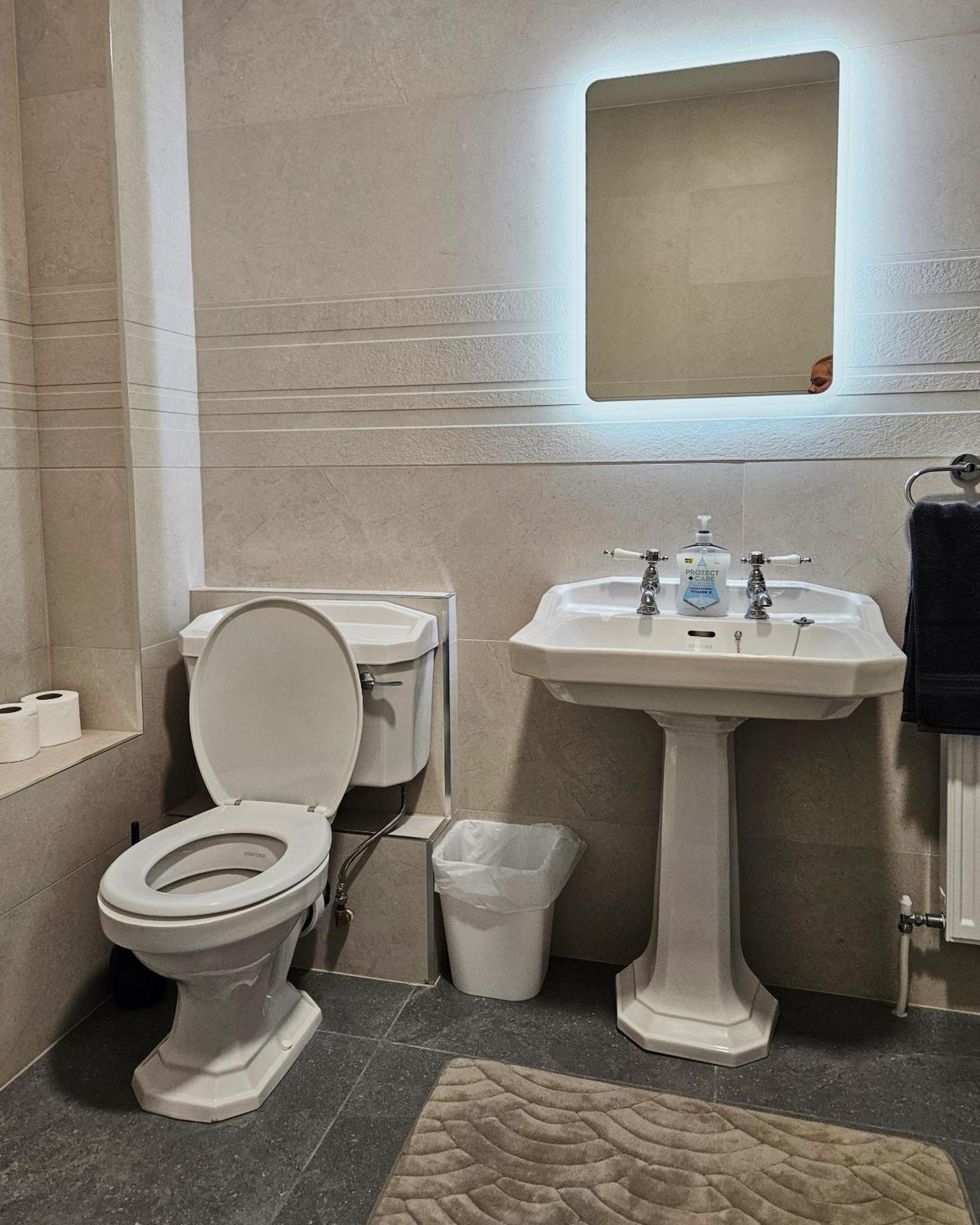 Dromod Suites Esterno foto
